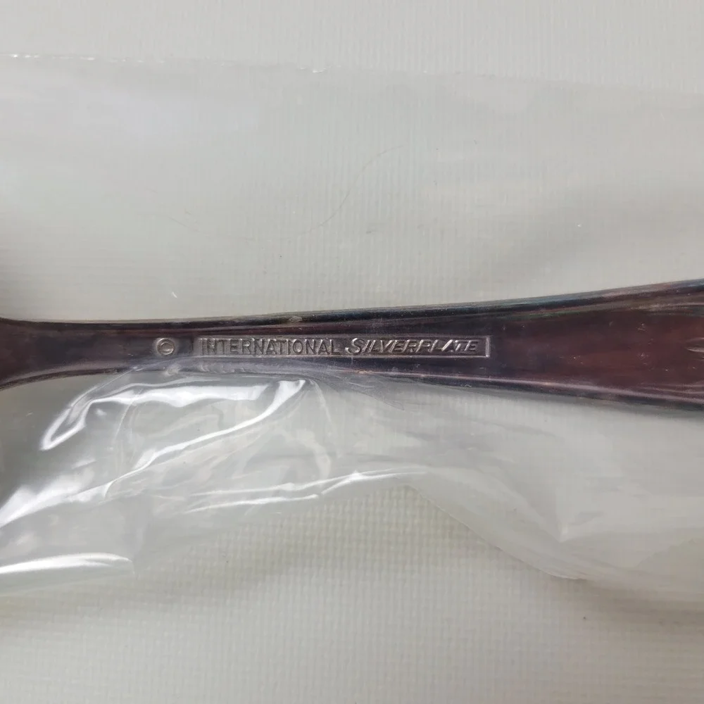 Avon Presidents Club 1978 92nd Anniversary Silverplate Pie Cake Server Boxed